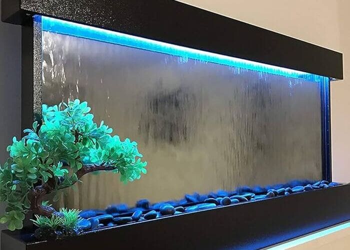 водопад по стеклу